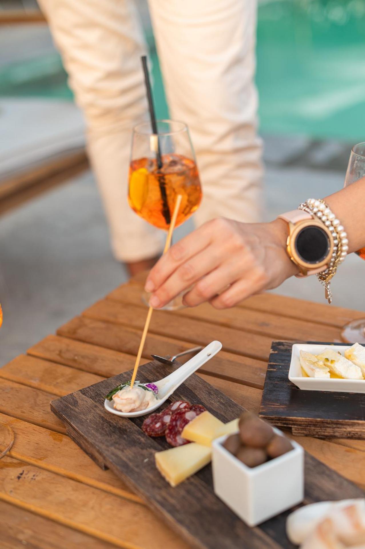 Q Resort Marina di Sorso エクステリア 写真